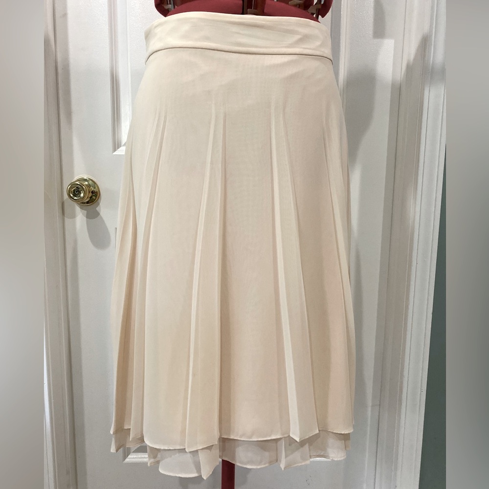 Banana Republic A-line skirt. Size 8